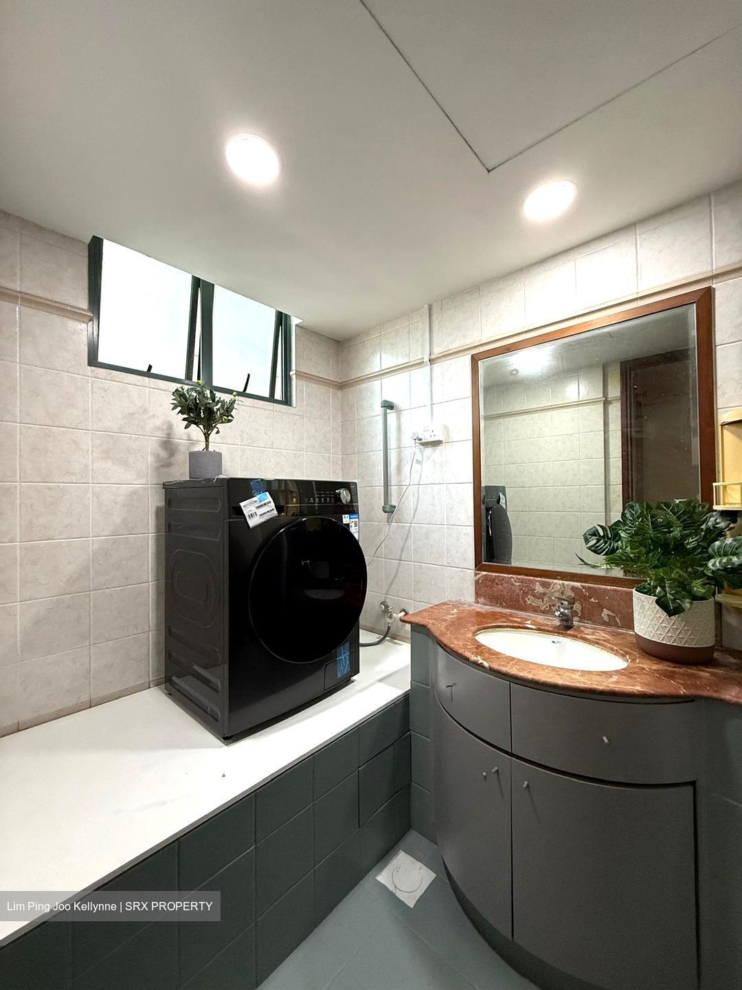 Summerdale (D22), Condominium #572678721
